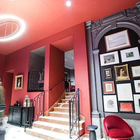 Mercure Centre Place Bretagne Hotel 4*