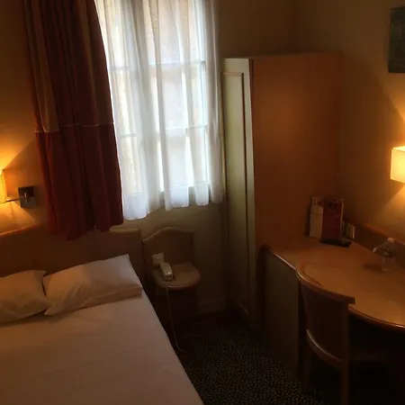 Mercure Centre Place Bretagne Rennes
